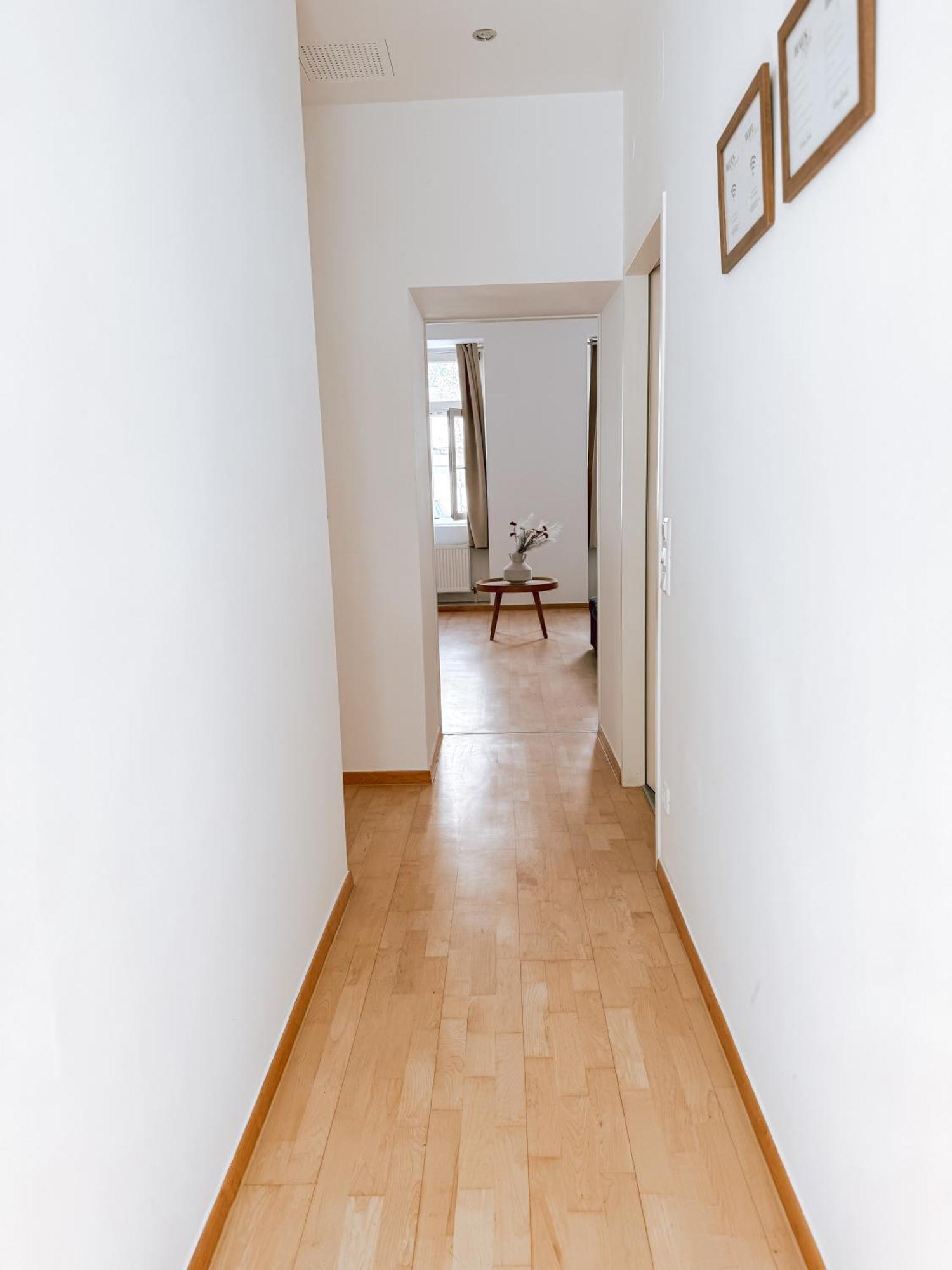 Zentrales Apartment Naehe Schoenbrunn - 5 Pers Viena Exterior foto