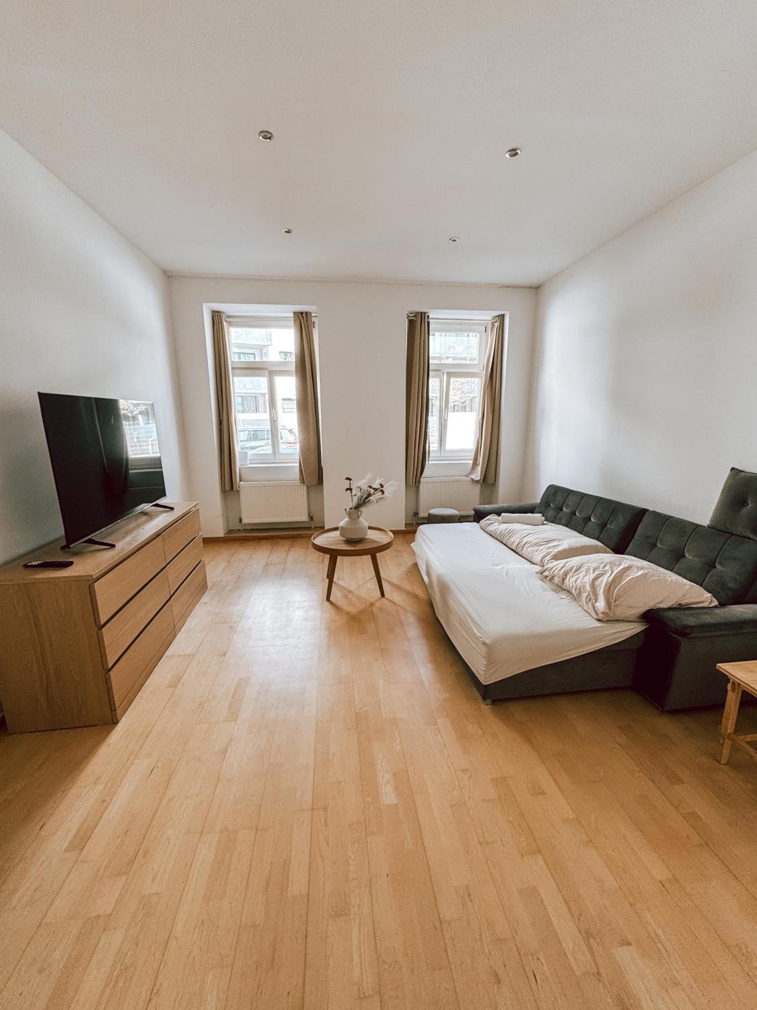 Zentrales Apartment Naehe Schoenbrunn - 5 Pers Viena Exterior foto